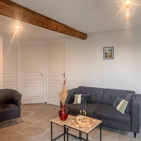 Nyaraló De Charme A 5 Min Du Parc, La P'tite Crume