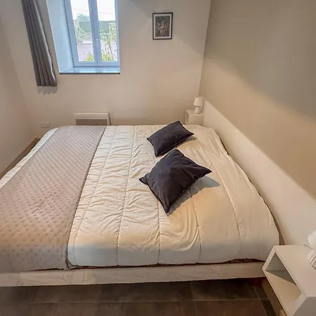 De Charme A 5 Min Du Parc, La P'tite Crume Nyaraló Chambretaud