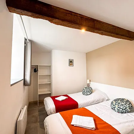 De Charme A 5 Min Du Parc, La P'tite Crume *