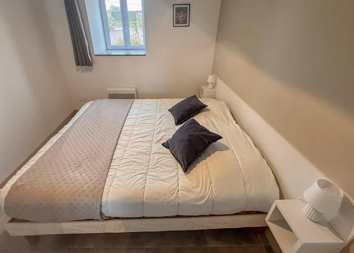 De Charme A 5 Min Du Parc, La P'tite Crume بيت للعطل Chambretaud