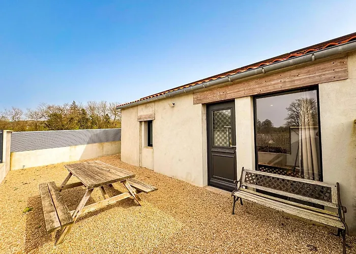 De Charme A 5 Min Du Parc, La P'tite Crume Chambretaud